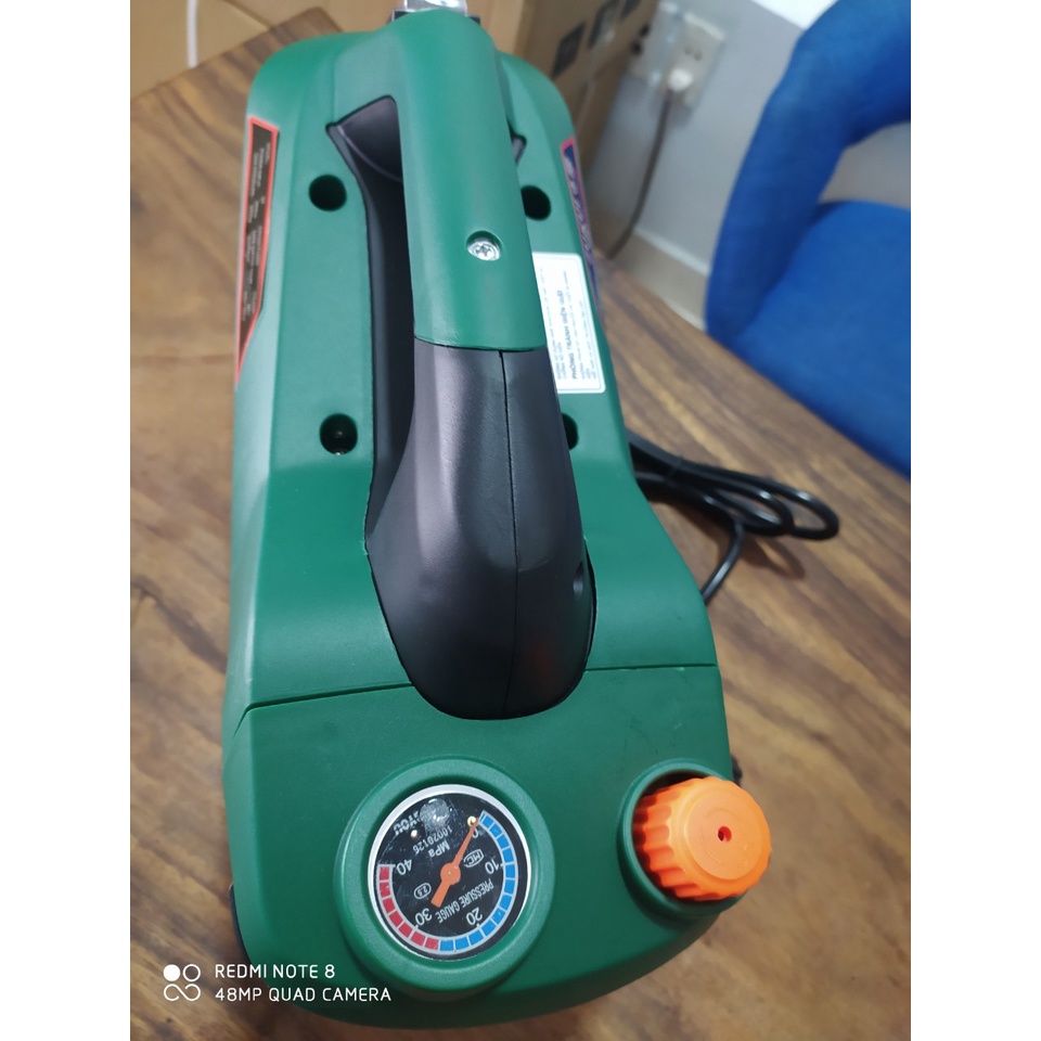 Máy xịt rửa xe chỉnh áp Zukui S7 - 2800W