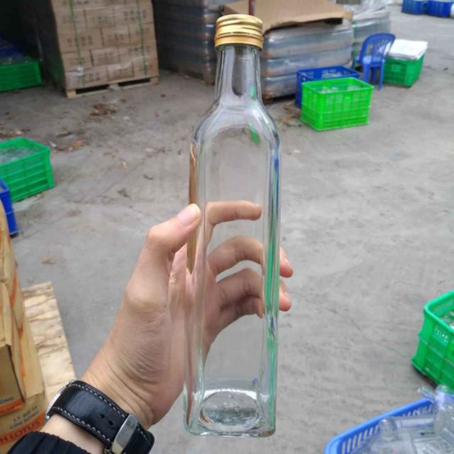 Chai thủy tinh vuông 500ml nắp nhôm