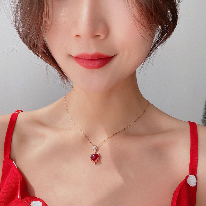 Dây Chuyền Bằng Thép Titan Mạ Vàng 18K Mặt Hình Cáo Màu Sắc Thời Trang