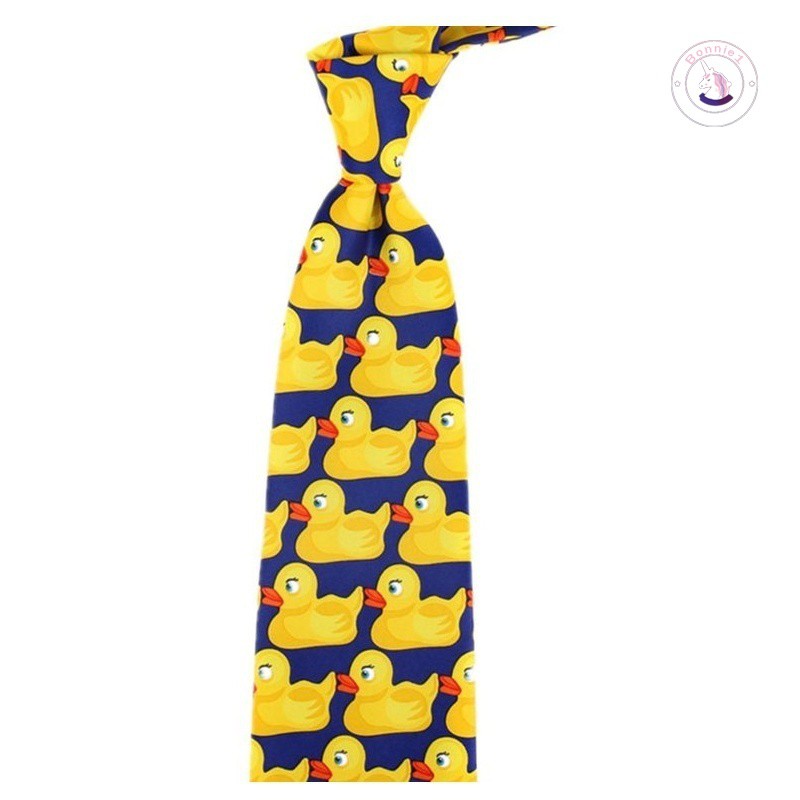 Cà vạt hình chú vịt vàng trong phim How I Met Your Mother của Barney Stinson