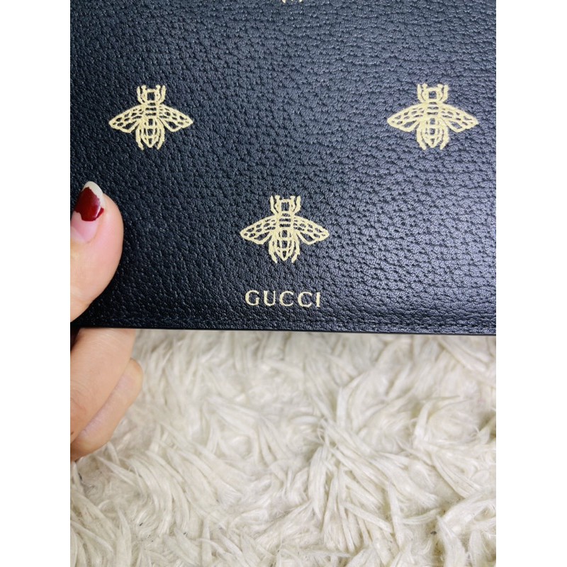 Túi cầm tay da cừu, size 28, chếch cốt được ảnh e để ở cuối ạ!