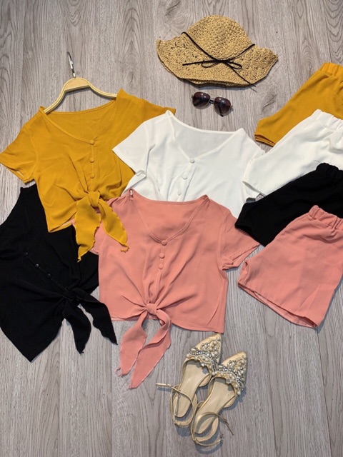 Bộ croptop buộc dây