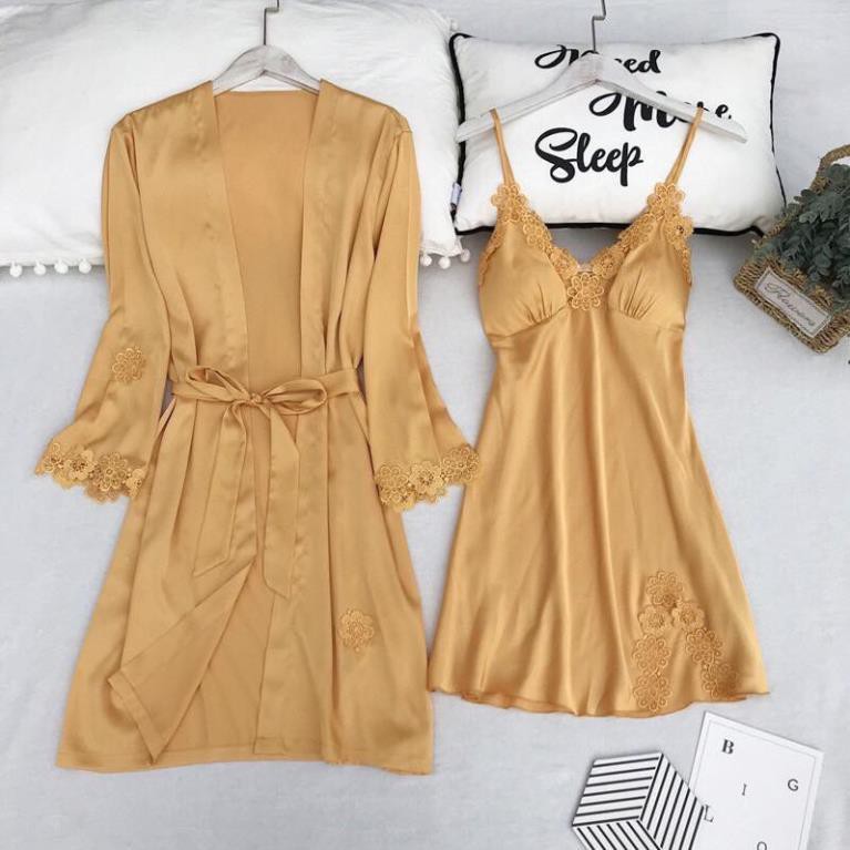 Áo choàng ngủ 2 món A2 Áo Choàng và Váy hoa cúc qccc ( sẵn) | BigBuy360 - bigbuy360.vn