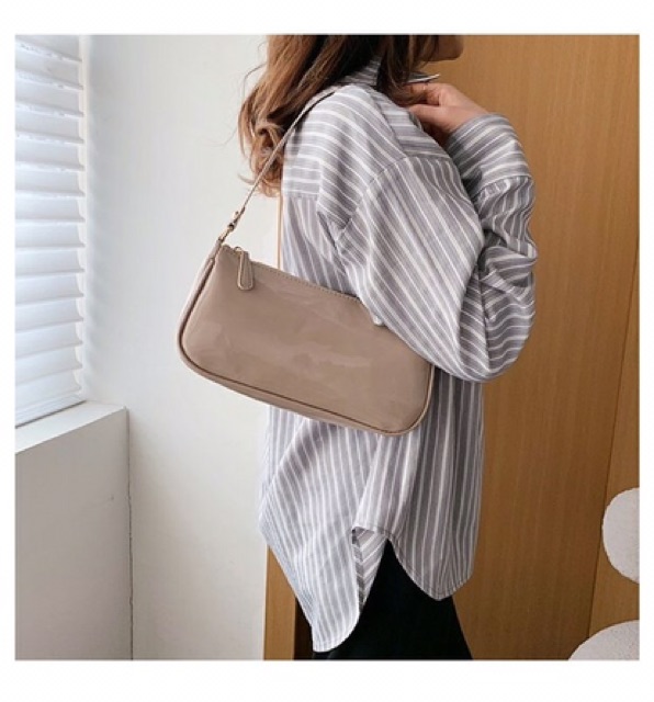 CÓ SẴN - Túi Bóng Cặp Nách Siêu Phẩm | BigBuy360 - bigbuy360.vn