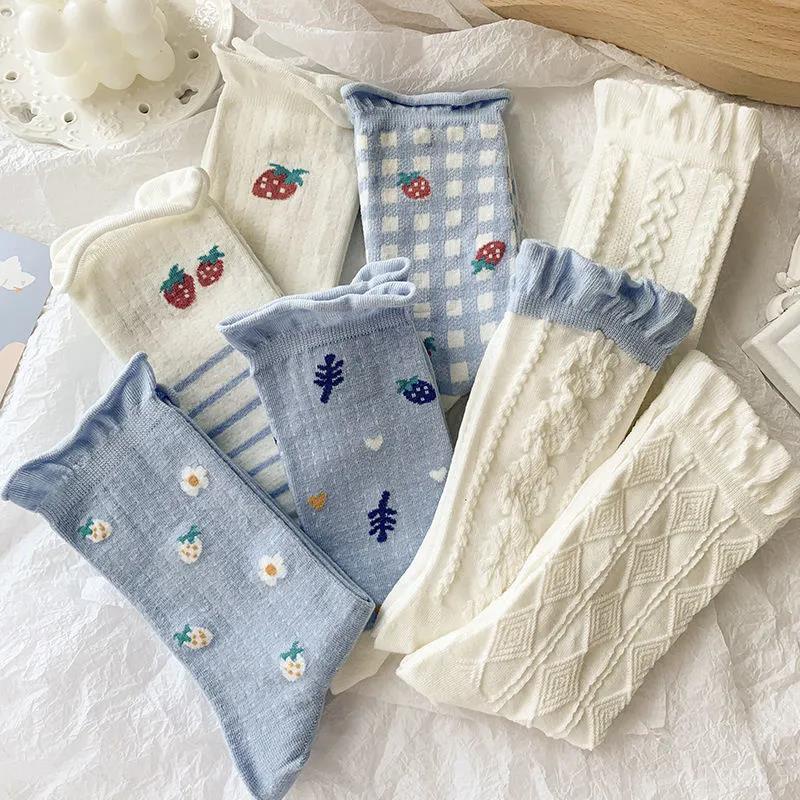 1 Đôi Vớ Họa Tiết Trái Cây Màu Xanh Cho Nữ