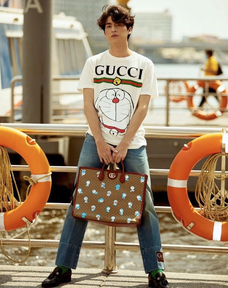 Áo thun tay ngắn in họa tiết mèo Doraemon xinh xắn mẫu 2021 thời trang