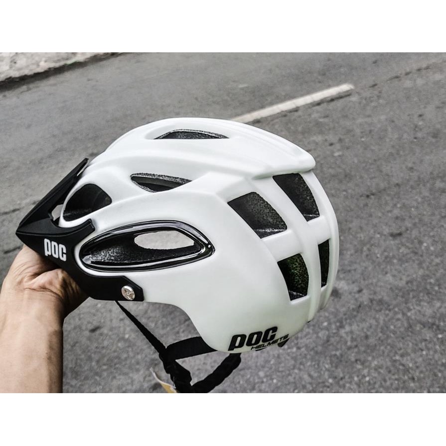 Nón bảo hiểm 1/2 đầu Poc 07 màu trắng chính hãng