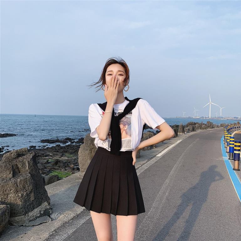 Chân Váy Ngắn Xếp Ly LyLy Chân Váy Tennis Trắng Đen Dáng Chữ A Hàn Quốc Cao Cấp Ulzzang Dáng Xòe Ôm Body Đẹp CV003 | BigBuy360 - bigbuy360.vn