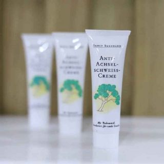 Kem trị hôi nách Sanct Đức