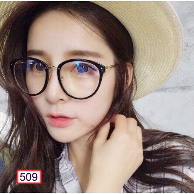 Kính gọng vàng kim loại