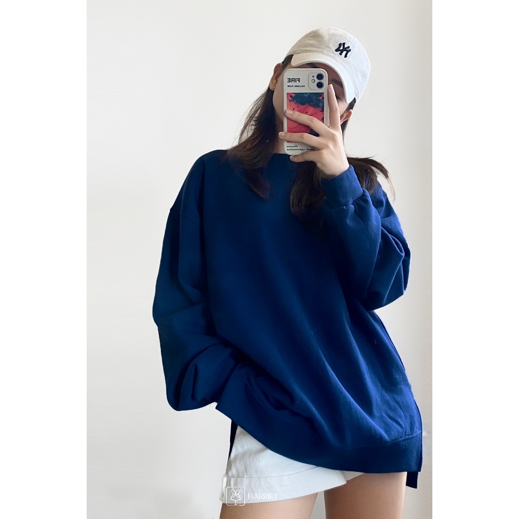 Áo sweater nỉ cổ tròn freesize dáng rộng xẻ vạt thời trang Cody Harriet