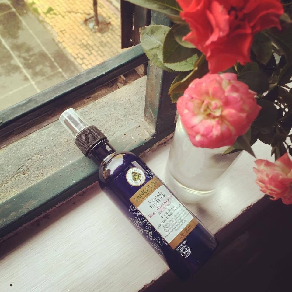 Sanoflore Véritable Eau Florale Rose Ancienne Bio - Nước Cân Bằng Da Cho Da Nhạy Cảm 200ml | BigBuy360 - bigbuy360.vn