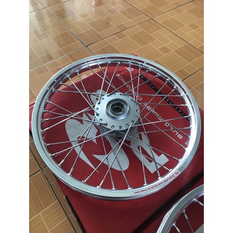 CĐN ya trước đĩa sau đùm dành cho sirius và exciter 2010 gắn như zin nhé ae