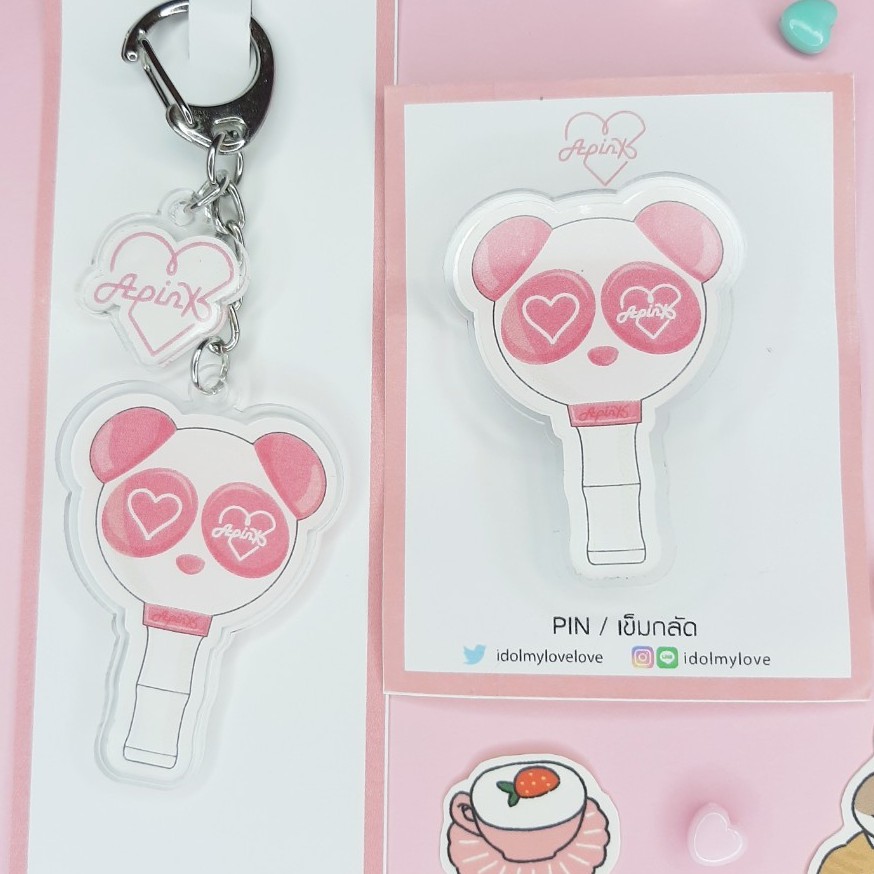 APINK: Móc khóa + Cần đèn PIN