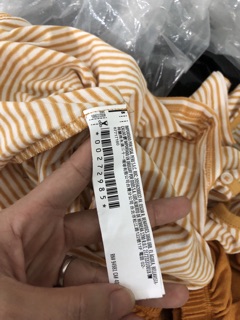 Áo thun F21 xịn