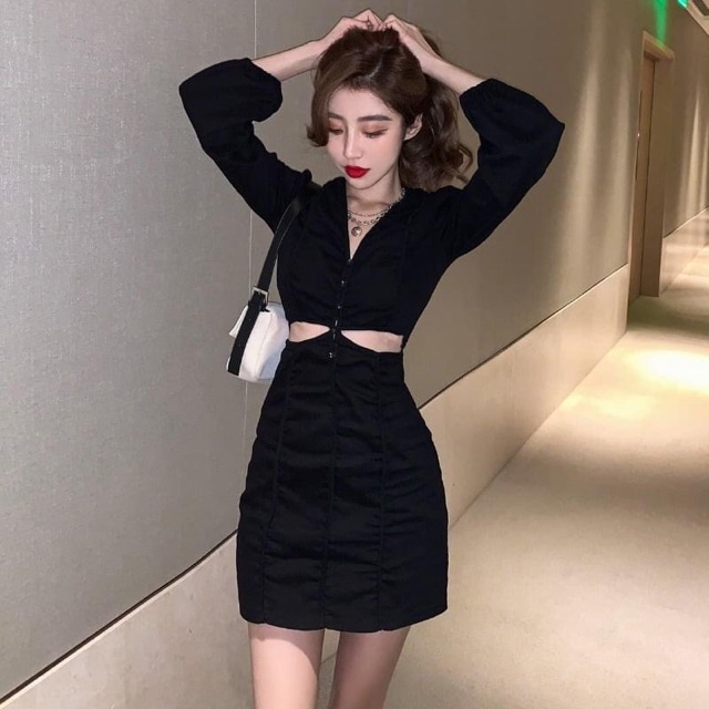 Váy body dài tay cổ V xoắn khoét eo