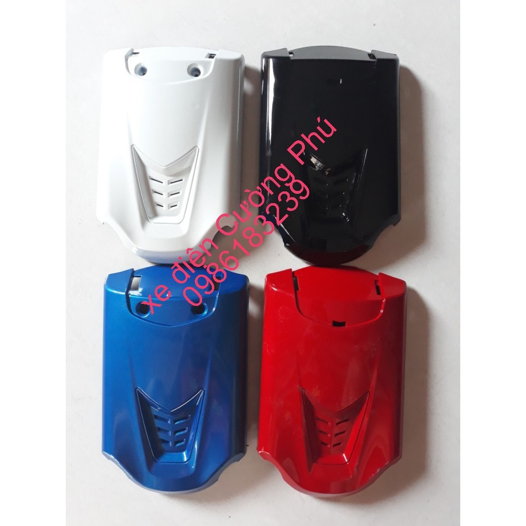 Mặt nạ xe đạp điện giant 133s plus
