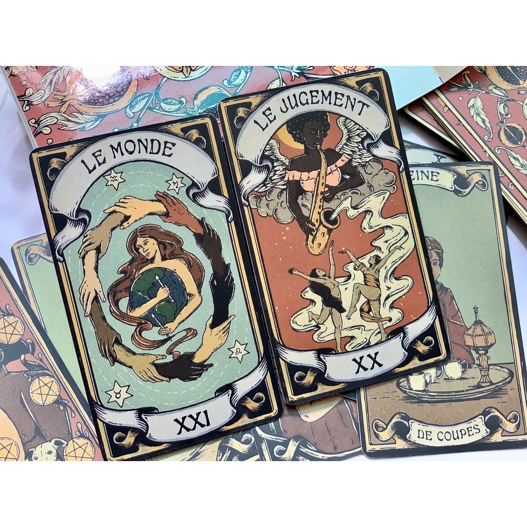 Bộ bài The Sacred Sisterhood 78 lá size gốc cán mờ