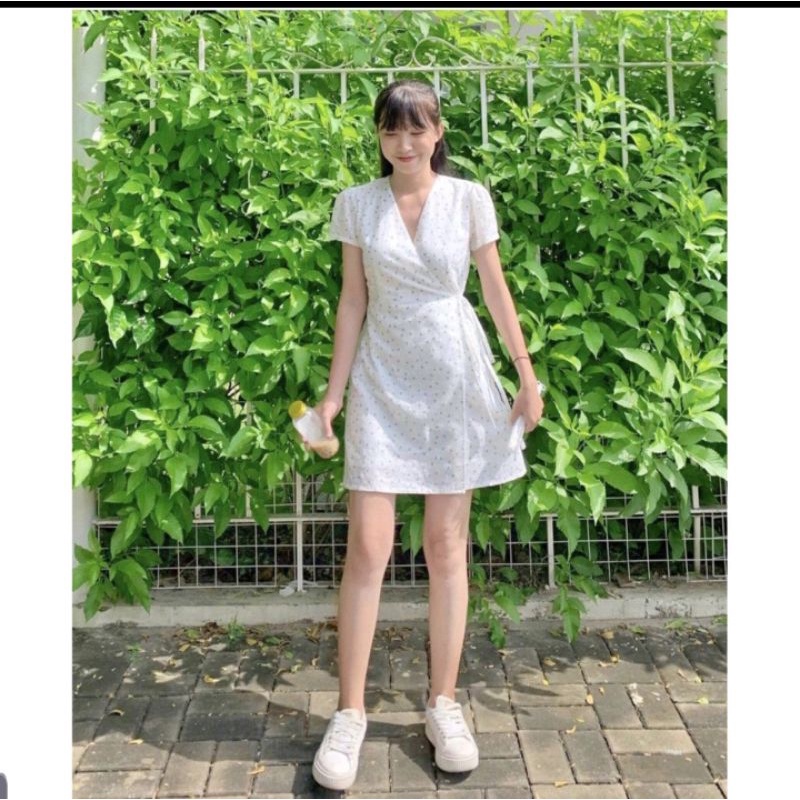 [Hình thật] Đầm hoa đắp chéo cột eo Vintage siêu xinh | BigBuy360 - bigbuy360.vn