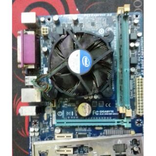 (Combo )bo mạch chủ gigaby h61 DS2 kèm cpu và  fan