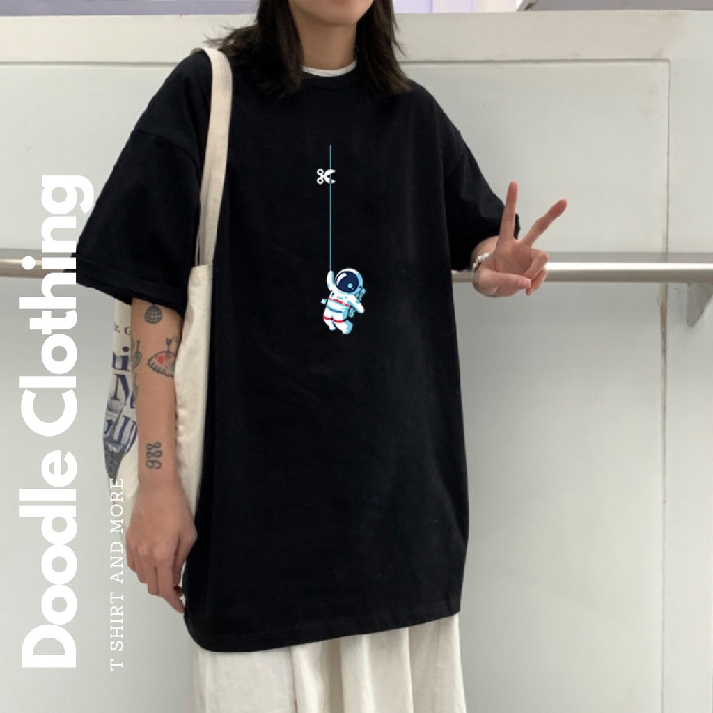 Áo Thun Nam Nữ Tay Lỡ Unisex Phông Trơn Oversize Form Rộng Basic Tee Hình phi hành gia cắt đu dây