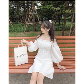 Sp sẵn -  (new) Váy Trắng Đen Trễ Vai Tay Bồng Cúc Dọc Chun eo - Đầm Xòe Bẹt Vai Bèo Phối Tay Chun Trễ Vai Cổ Vuông mặc 