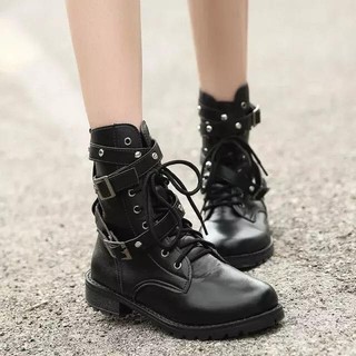 Giày cao gót giày bốt cổ cao màu đen quai độc lạ ulzzang