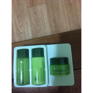 SET DƯỠNG DA TRÀ XANH MINI INNISFREE GREEN TEA BALANCING SPECIAL KIT 3 món