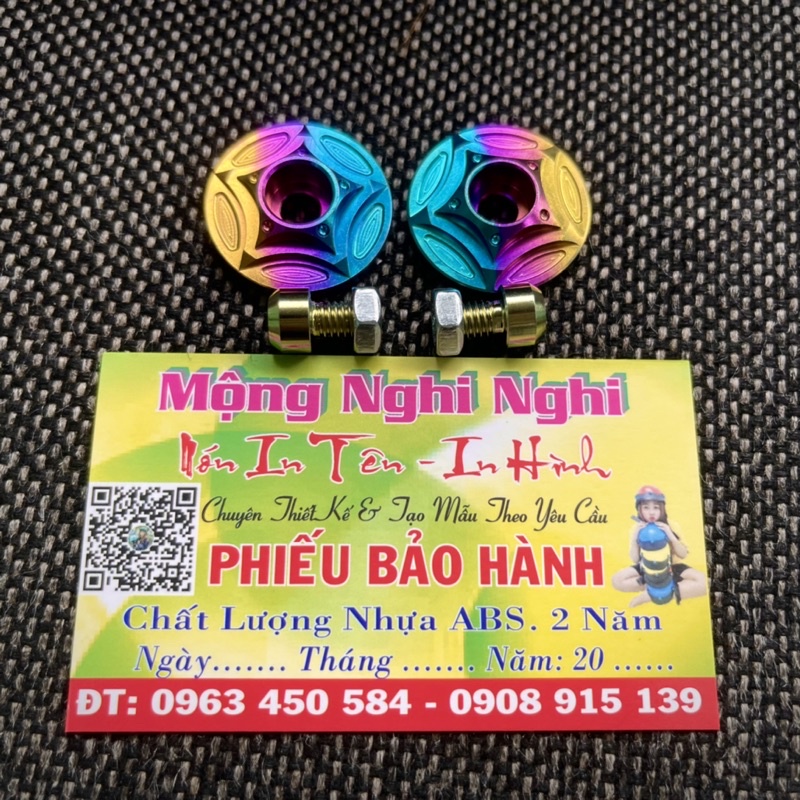 2 Gù thông gió tittan gr5 bắt Nón Bảo Hiểm ( Có tặng kèm 2 ốc trụ tittan và con táng vặn)