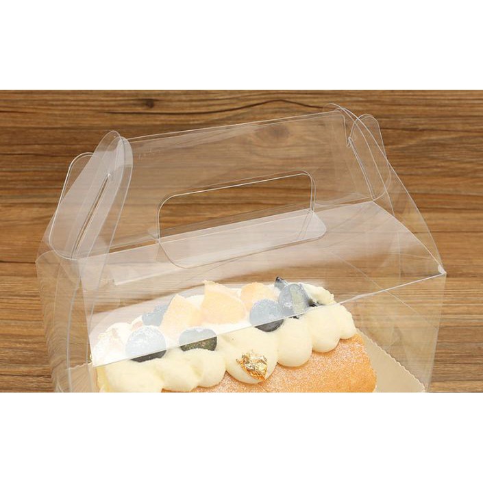 Hộp mica đựng bánh lót đế
