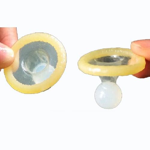 Hộp 2 chiếc Bao cao su có viên bi lớn ở đầu