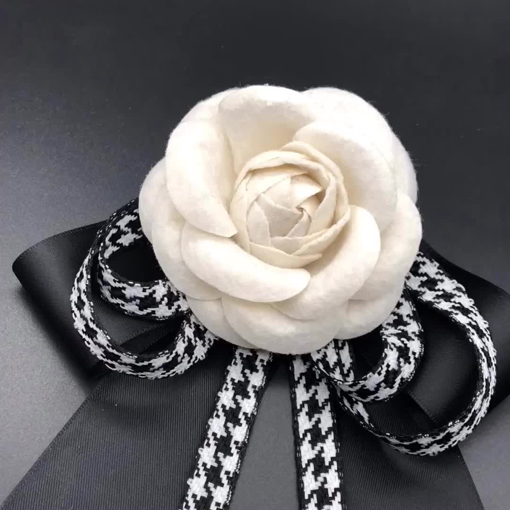 Trâm Cài Áo Hình Nơ Hoa Trà Trắng Thời Trang