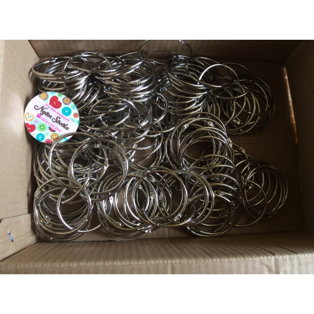 Kiềng tay inox