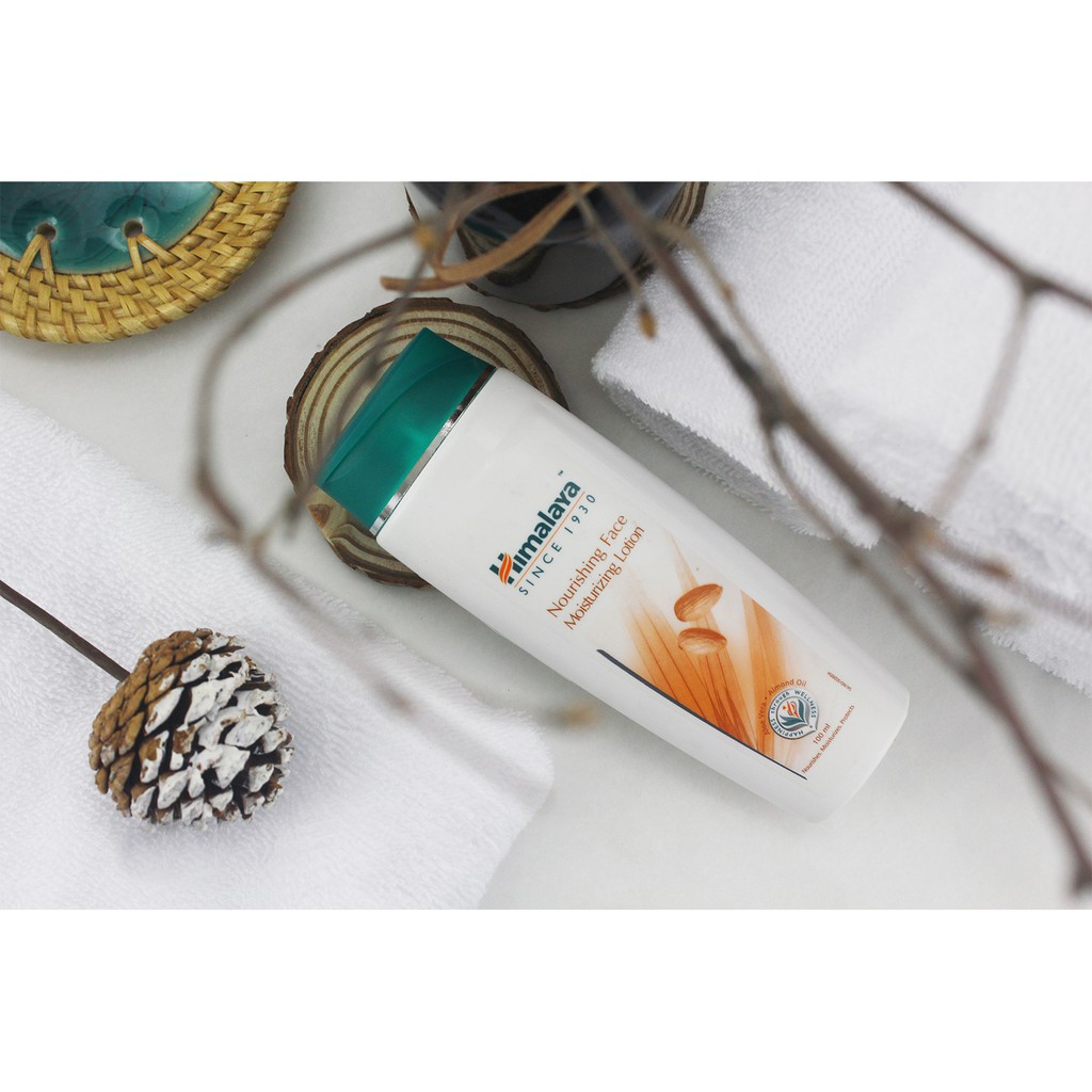 Sữa Dưỡng Ẩm Himalaya Nourishing Face Moisturizing Lotion Dành Cho Da Mặt 100ml
