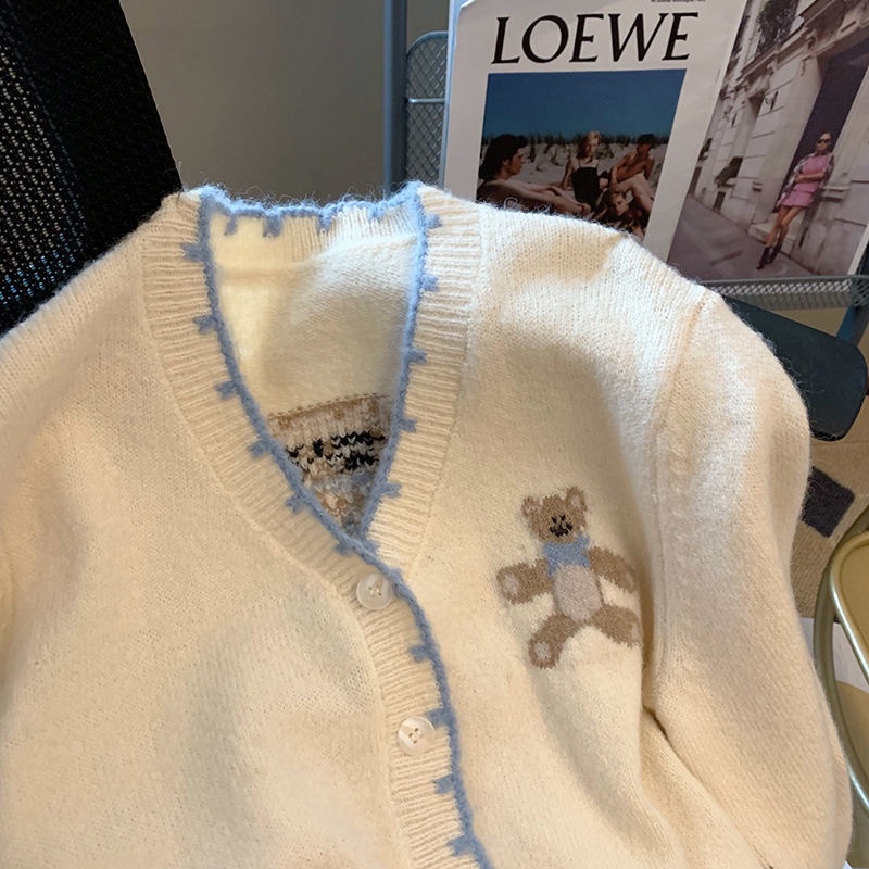Áo cardigan Dệt Kim Mềm Mại Màu Tương Phản In Hình Gấu Phong Cách Lười Mùa Thu Mới Cho Nữ