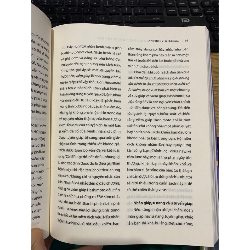 Sách - Cơ thể tự chữa lành tập 5 : Phục hồi tuyến giáp ( Huy Hoàng ) - Tặng kèm bookmark