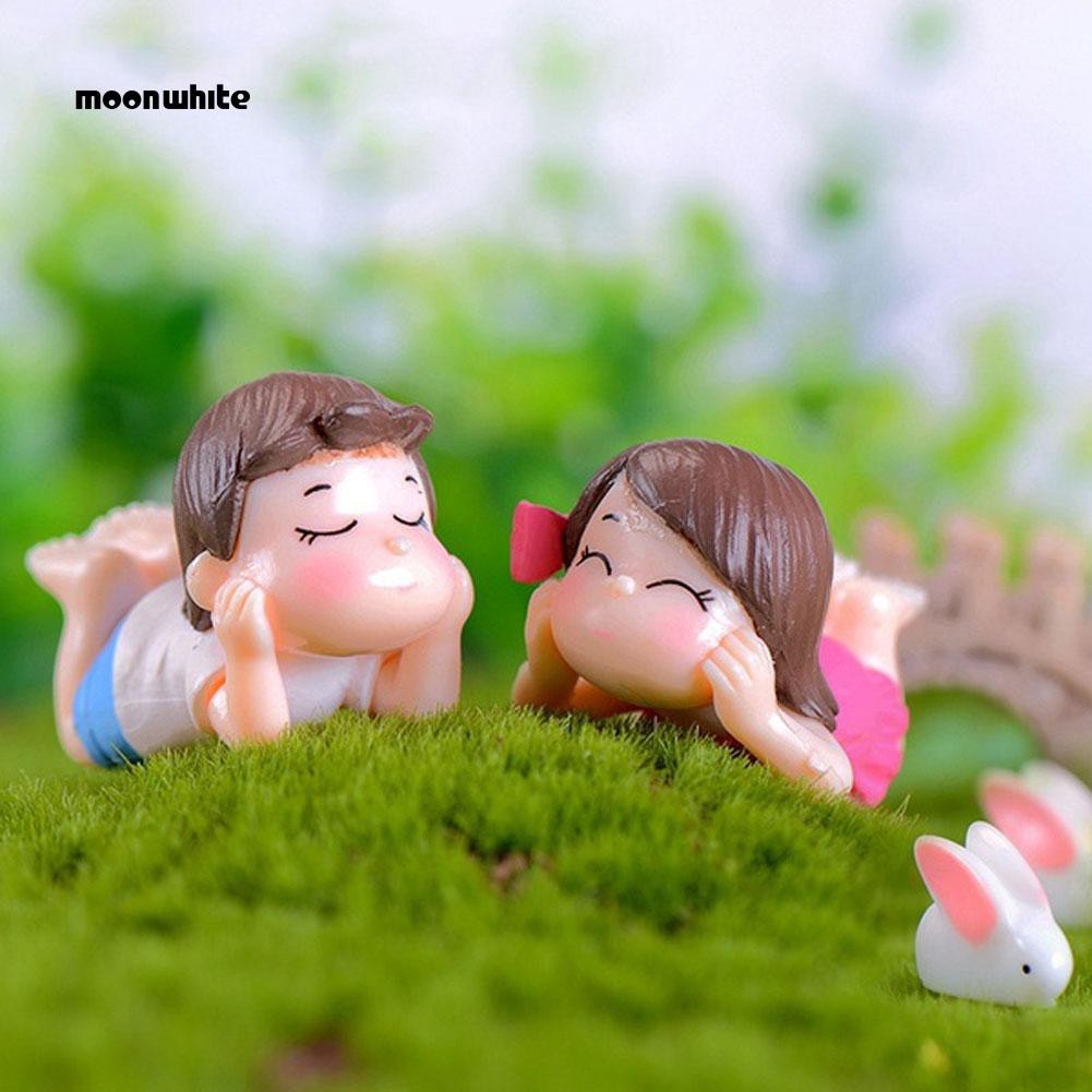 Set 2 Tượng Đôi Tình Nhân Nằm Trên Mặt Trước Dễ Thương Trang Trí Tiểu Cảnh
