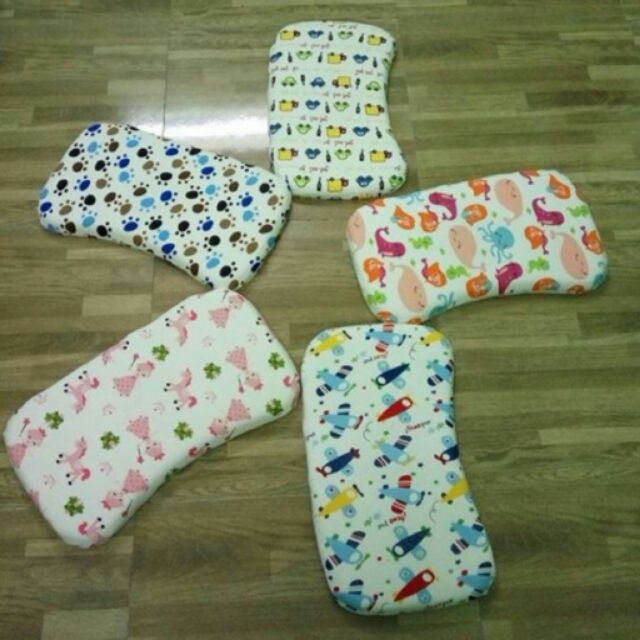 Gối cao su non cho bé