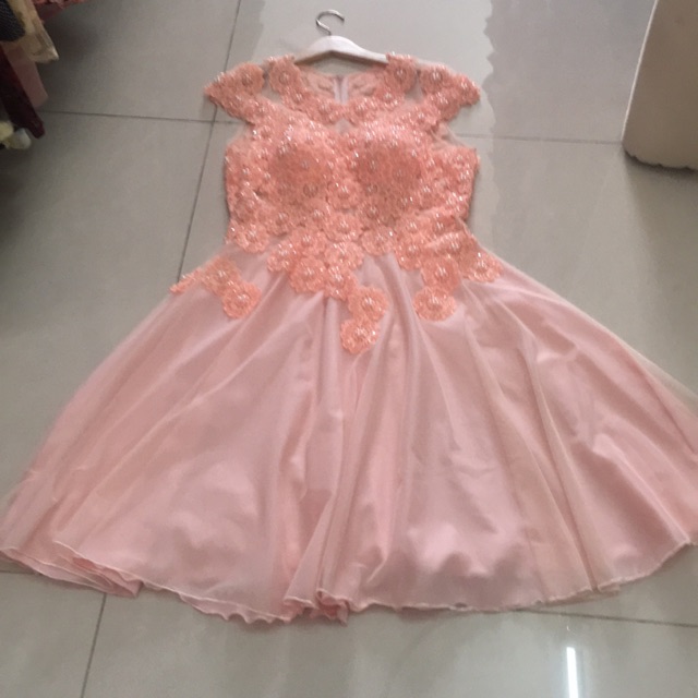 Đầm dạ hội ngắn