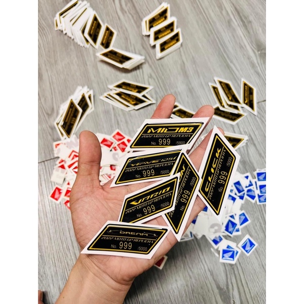 Tem Logo Limited Edition Đổ Nổi Bằng Chất Liệu Epoxy Cao Cấp Chống Thấm, Kháng Nhiệt, Siêu Bền, Dán Đậu Cũng Đẹp