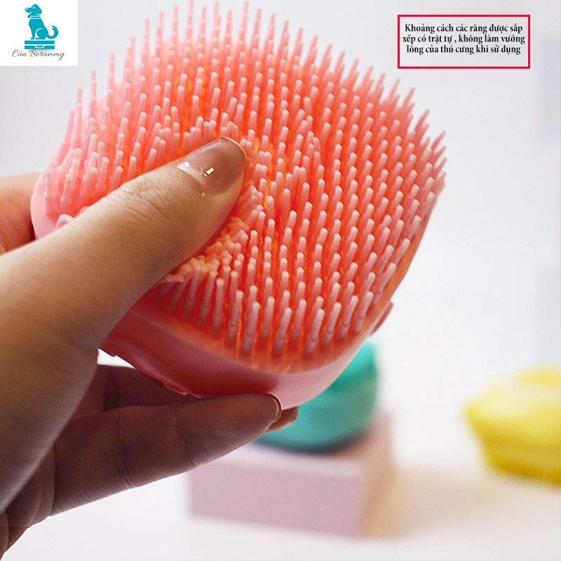 Bàn chải tắm cho thú cưng silicon mềm mại có chỗ đựng sữa tắm - Tạo bọt masage body cho thú cưng