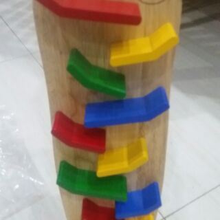 Vách xe rượt đuổi
