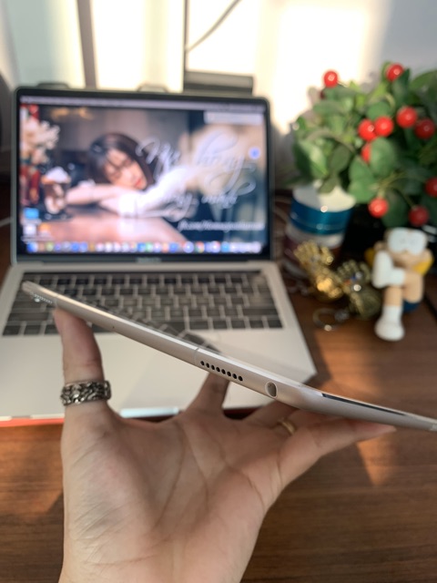 Máy tính bảng ipad Pro 10.5” 4g+wifi (bản có sim) sẵn hàng tại Smobile | BigBuy360 - bigbuy360.vn