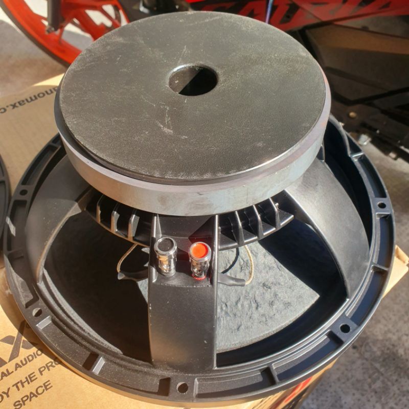 LOA BASS 30 BASS 3 TẤC COil 65 Từ 170 Sườn Nhôm Bass Uy Lực Làm Monito Phù Hợp