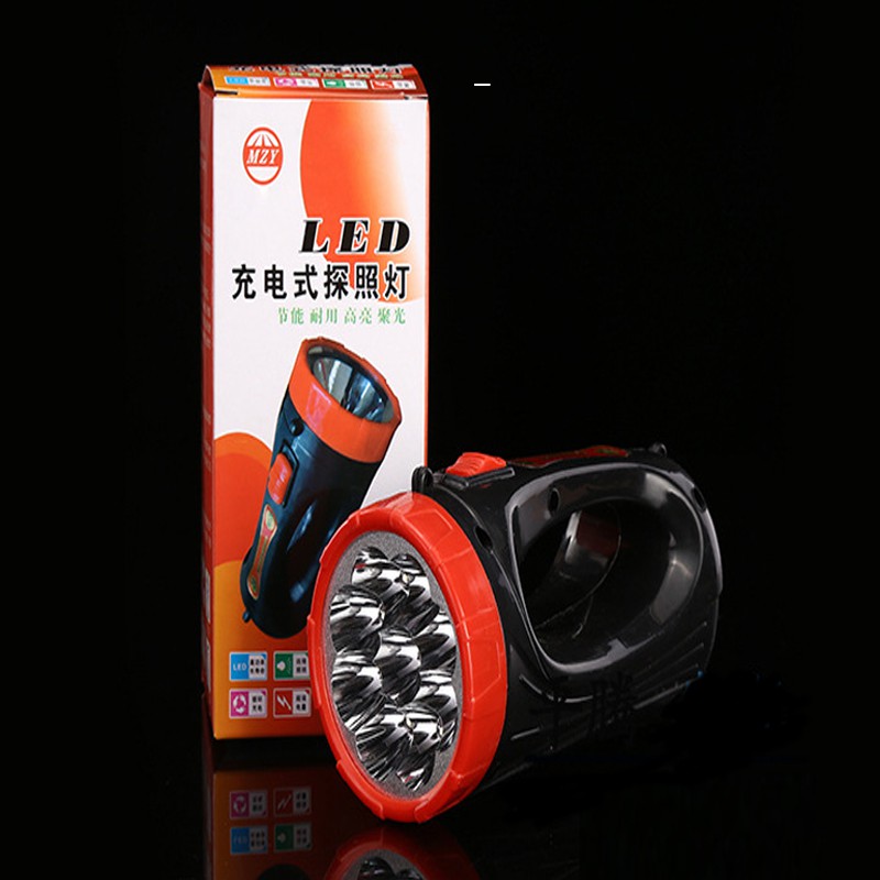 ĐÈN PIN CẦM TAY CHÂN SẠC 12 LED SIÊU SÁNG