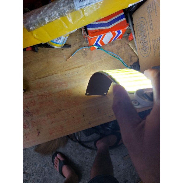 Đèn led mẫu mới COB siêu sáng. Chịu nước chống va đập điện chung 12v ,24v