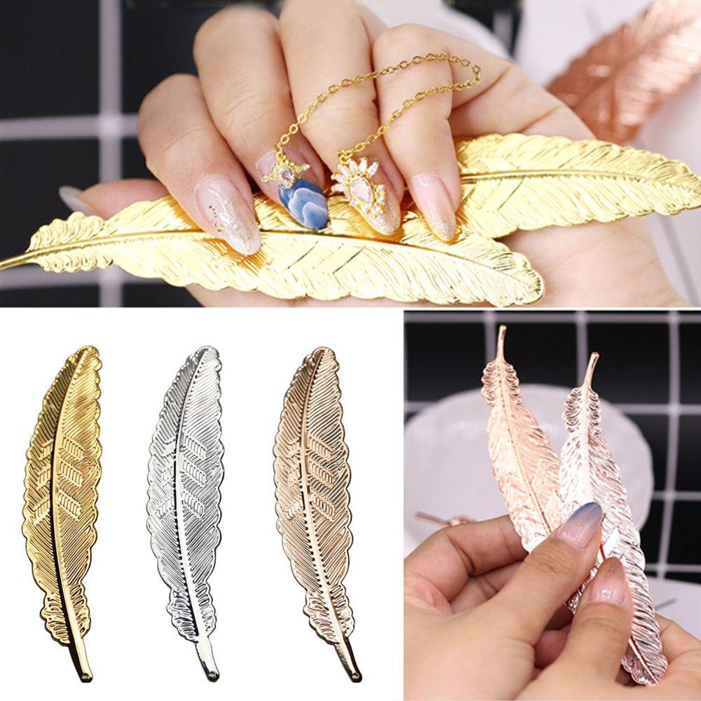 Khay Kim Loại Trưng Bày Móng Tay Giả Hình Lông Vũ