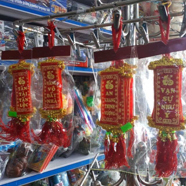 Dây trang trí tết