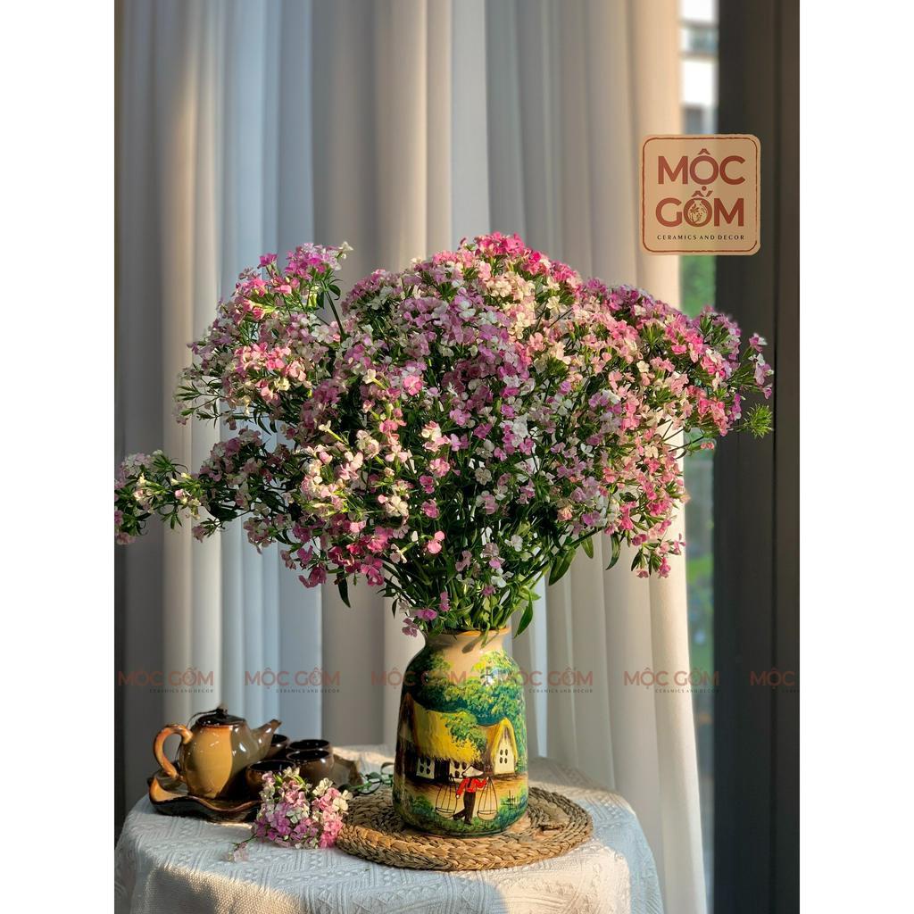 Bình cắm hoa gốm sứ Bát Tràng men xanh vẽ tay họa tiết cảnh làng quê thanh bình và đầm sen Mộc Gốm MG184