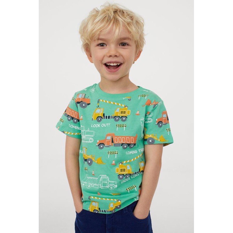 Áo phông bé trai có tay màu xanh oto săn sale Uk sz 6-8y, 8-10y
